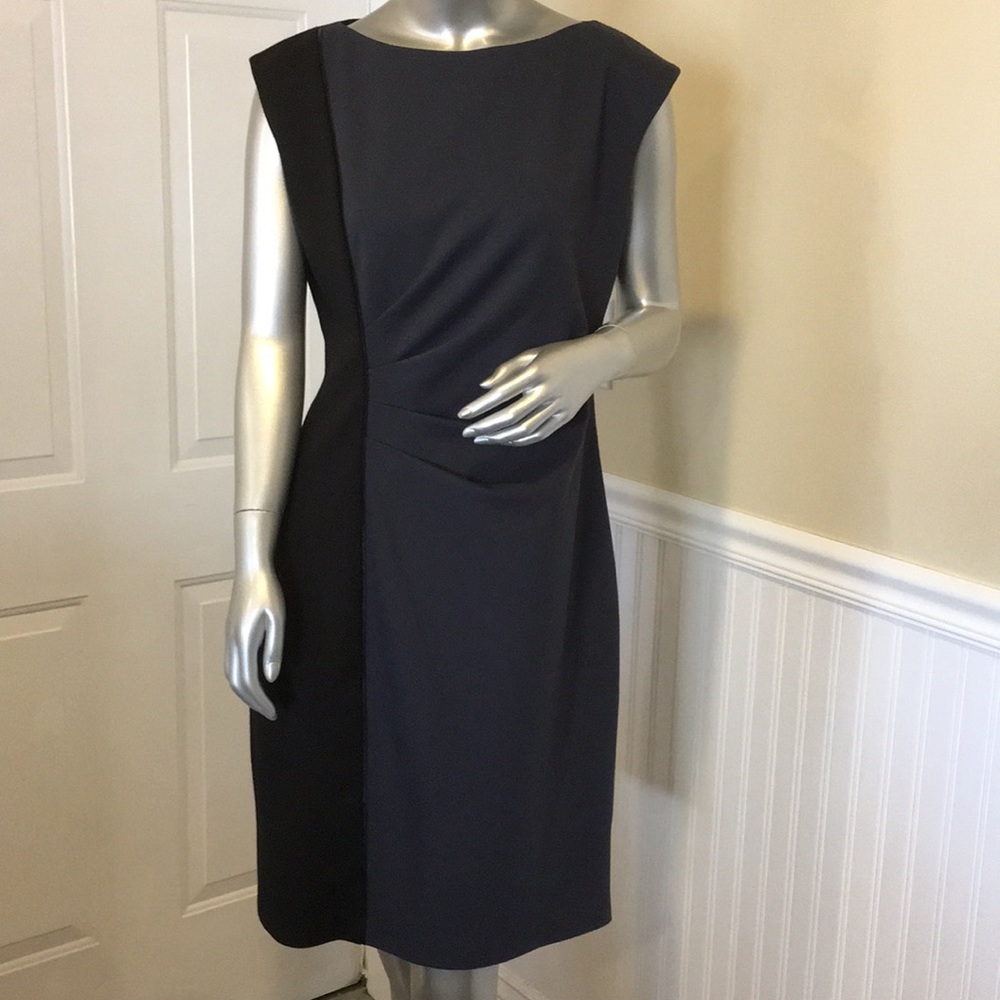 T Tahari sleeveless sheath dress